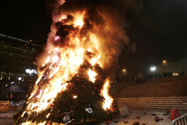 Burning Christmas tree, Greece 2008